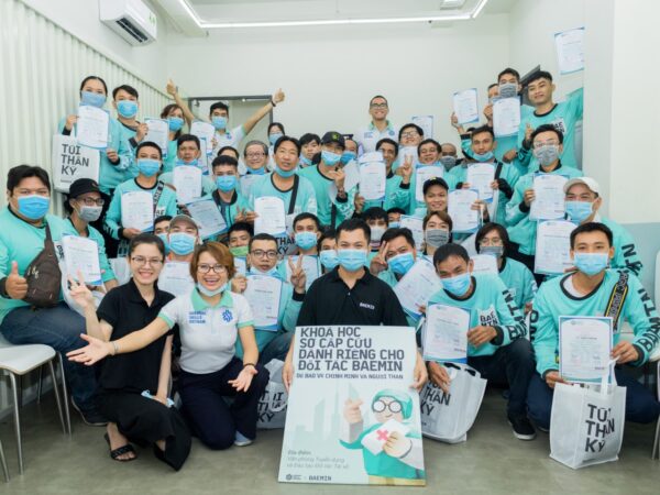 Baemin và buổi học sơ cấp cứu